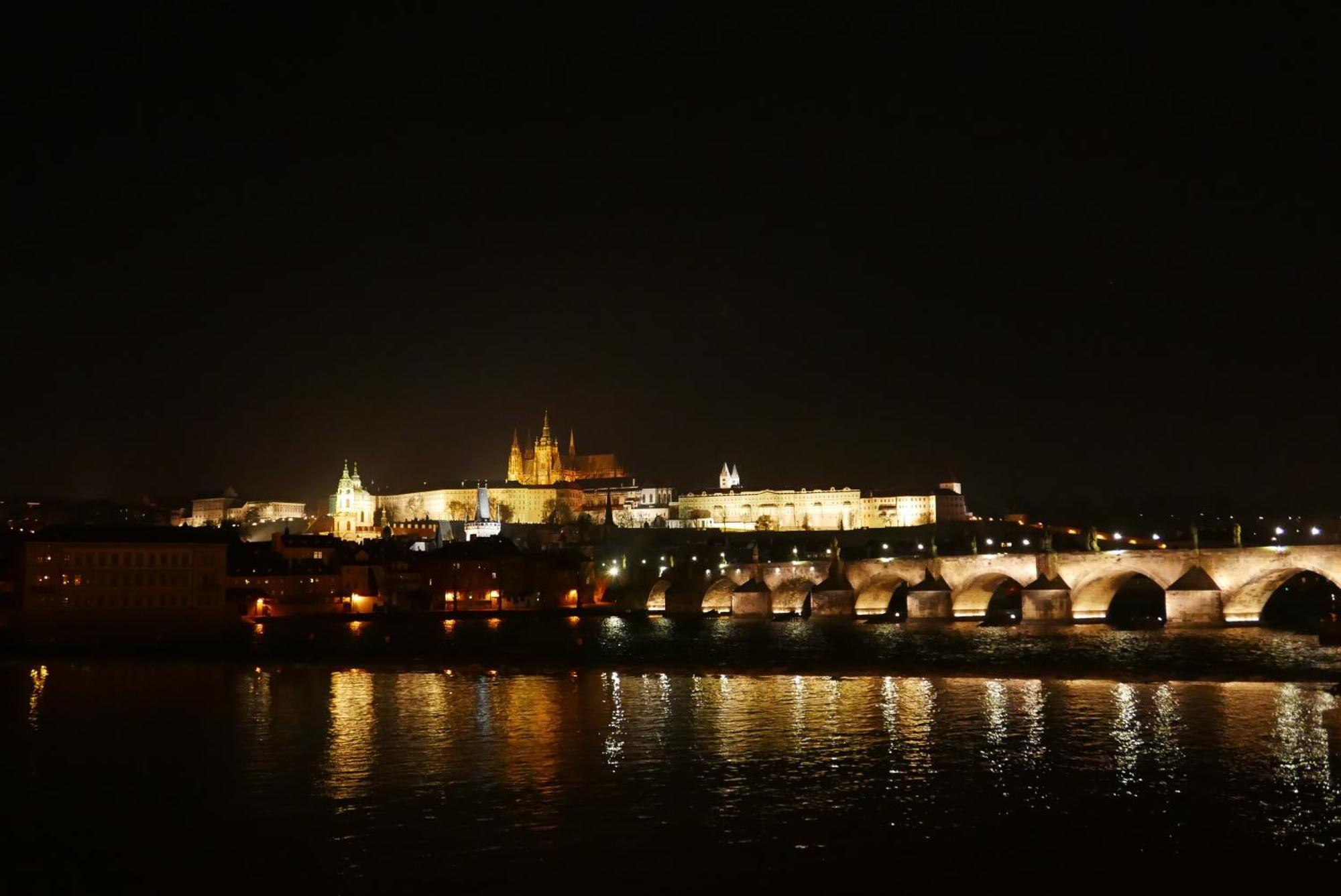 Grace Apartment By Prague Castle Экстерьер фото